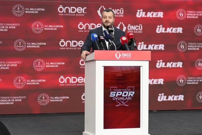 16. İMAM HATİP SPOR OYUNLARI ÖDÜL TÖRENİYLE TAMAMLANDI